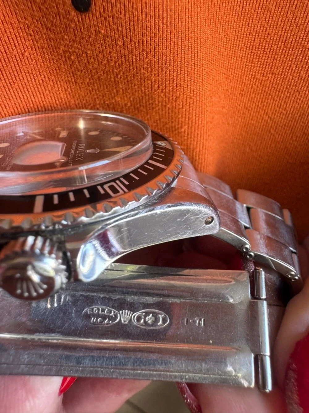 Rare Rolex Red Submariner Men’s Watch With The Meters First Dial